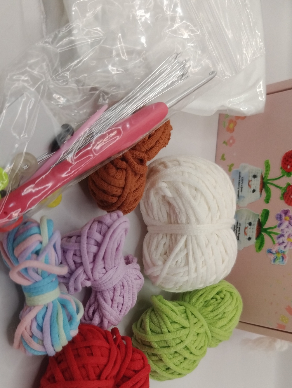 Emotional Support Amigurumi Strawberry Flowers Crochet Kit DIY 5-inch Mini Craft - Picture 9 of 12